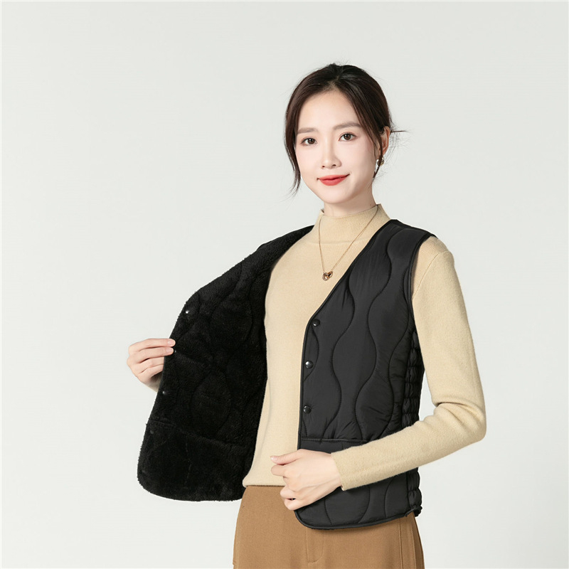 Chenille audinio striukė su spandeksu, siauras kirpimas, ultra trumpas ilgis ≤40 cm, užpildas: kačių pūkai