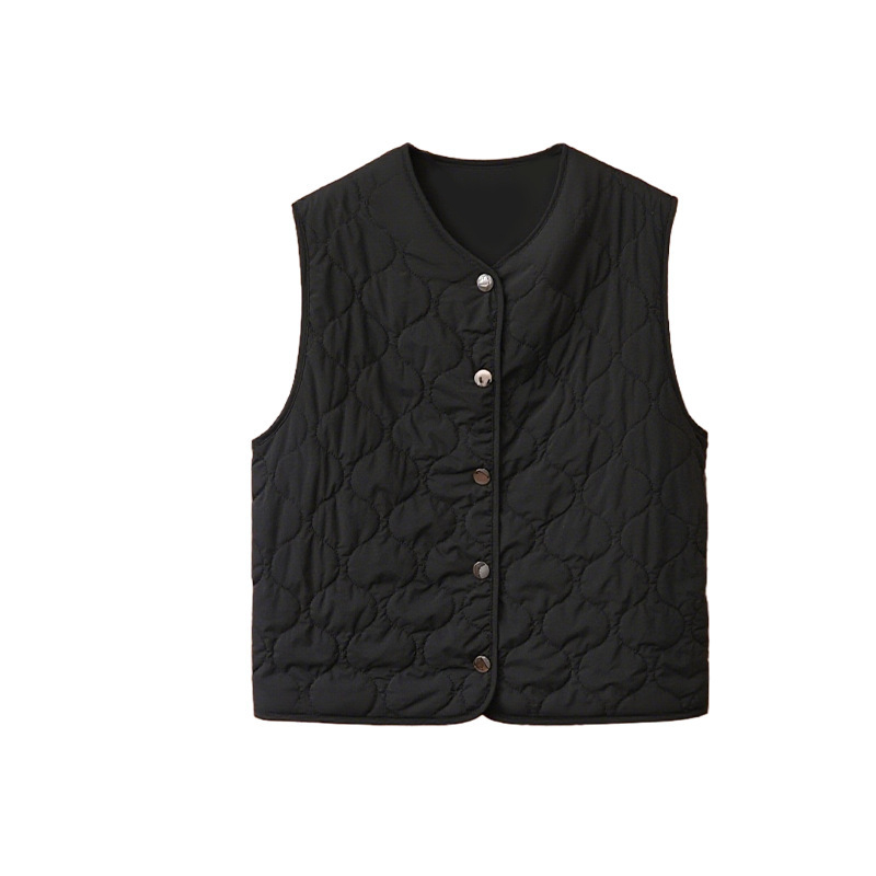 Пухена жилетка с V-образна яка, ромбов модел, къса кройка 40–50 см, полиестерна външна тъкан, пълнеж 100% коприна