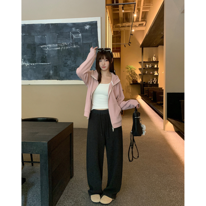 Moterinės platus kelnės su šiltu flisu viduje, aukštas juosmuo, tankus poliesteris, žiemos sezonas 2025