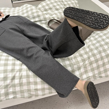 Női fleece-öltökkel bélelt, széles szárú sportnadrág, magas derekú, 9/10 hossz, téli 2025 kollekció, elegáns városi viselet