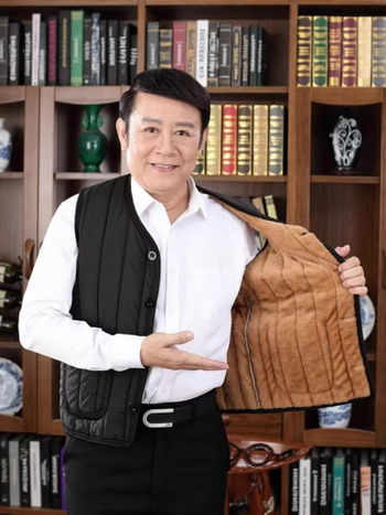 Мъжка жилетка с подплата от полиестер, флисово подплатяване, без качулка, джобове, прав край