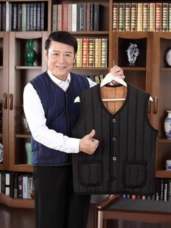 Мъжка жилетка с подплата от полиестер, флисово подплатяване, без качулка, джобове, прав край