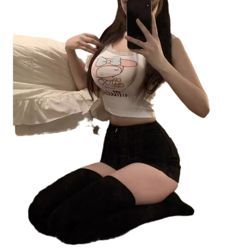 Džinsist lühikesed püksid kõrge vööga, mikroelastsus, sirge lõige, puuvillane koostis 30–50%