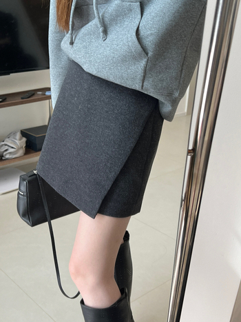 Кулоти от имитационна вълна, висок талия, половин дължина панталон, полиестер 80–90%, зима 2024