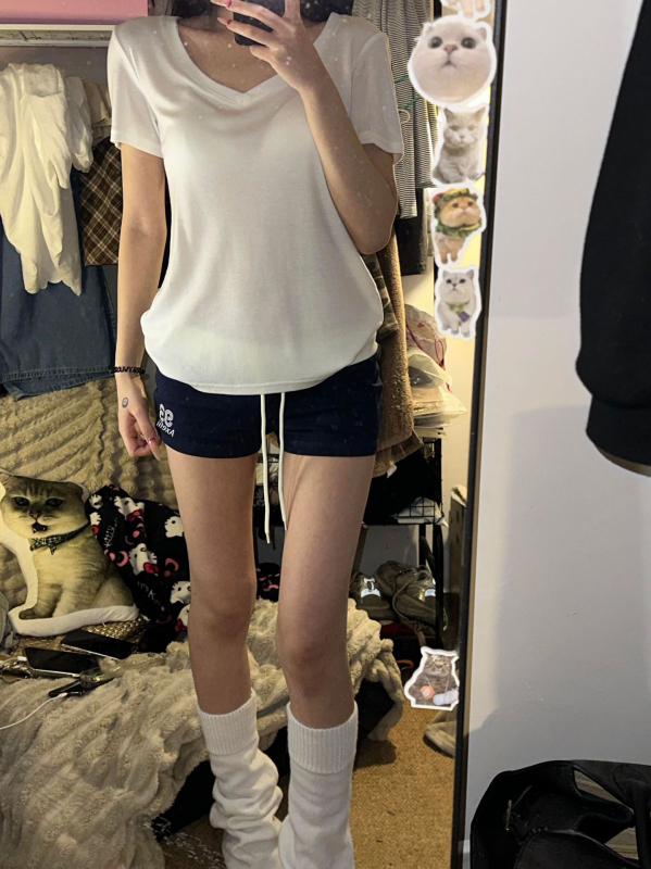 Дамски спортни къси панталони с нисък талия, три четвърти дължина, тънка материя, 95%+ съдържание, микроеластичност с колажен дизайн