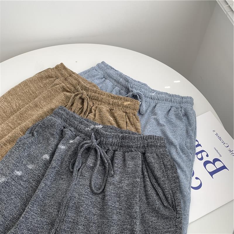 Megzti platūs šortai moterims, aukštas liemuo, plonas medvilnės audinys, 2025 m. vasara