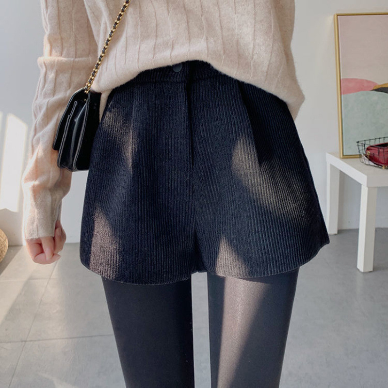 Moteriškos kordurojo audinio kelnės, aukštas liemuo, laisvas kirpimas, 3/4 ilgio, stora audinа, retro stilius