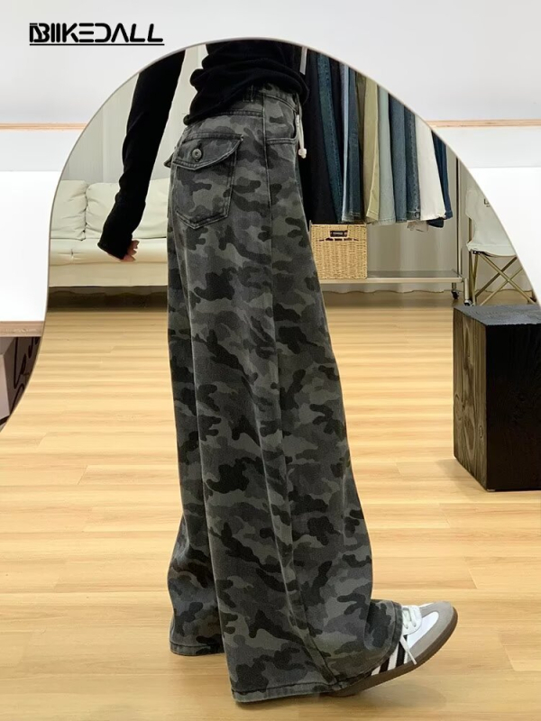 Naiste laia jala cargo džinsid, ülikõrge vöökoht, polüpropüleeni kangas, kellakujuline siluett