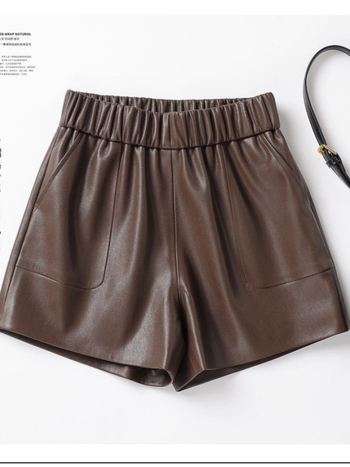 Moteriški aviesodos odiniai šortai, aukštas liemuo, platūs pjūviai, A linija, mikroelastingumas, rudens–žiemos 2025