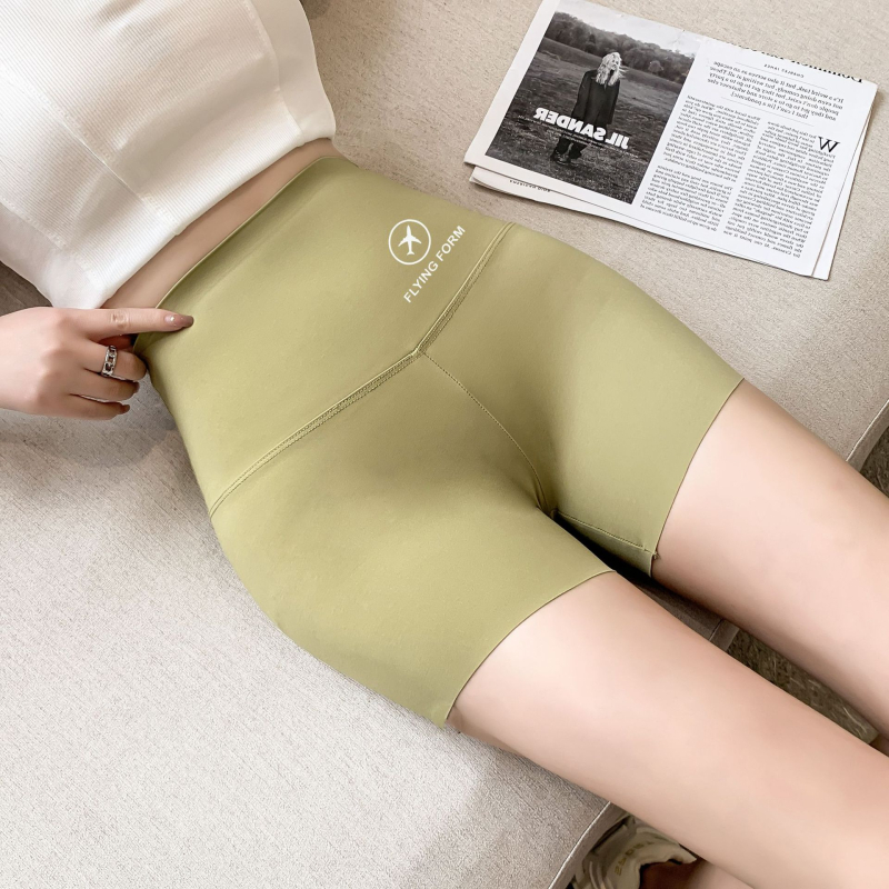 Pemiffy Moterų trijų ketvirtinių ploni sportiniai šortai iš poliesterio su teksto raštu – Slim-Fit