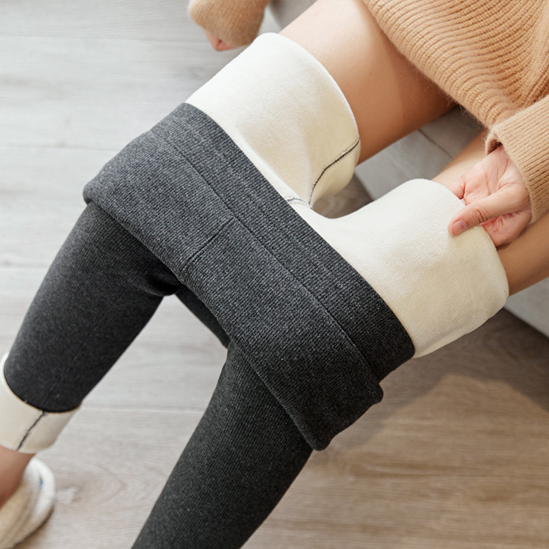 Moteriški leginsai su fliso pamušalu – termaliniai, 9/10 ilgio, siauras kirpimo, poliesteris-elastanas