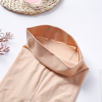 Nylon harisnya formázó hatással, fenékemelés, anti-snag, vékony fényes felület, egyszínű minta