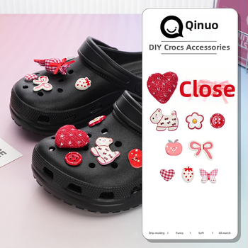 Susseseadmed sussidele, karvane südame ripats, eraldatav, cartoon lille motiiv (kõik aastaajad)