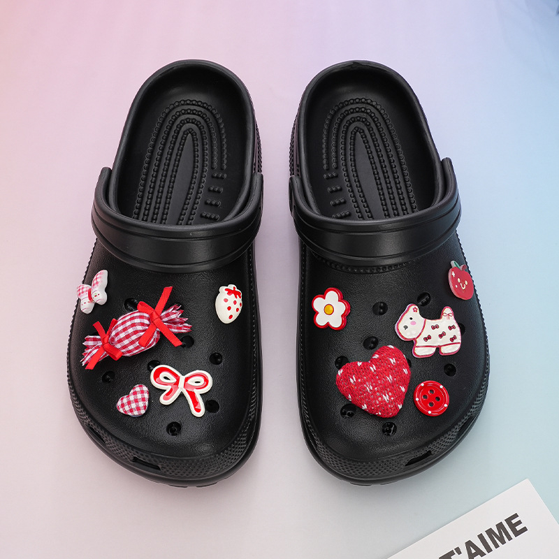 Аксесоари за пантофи с пухено сърце - отделяеми висулки, мотив цвете (за всички сезони)