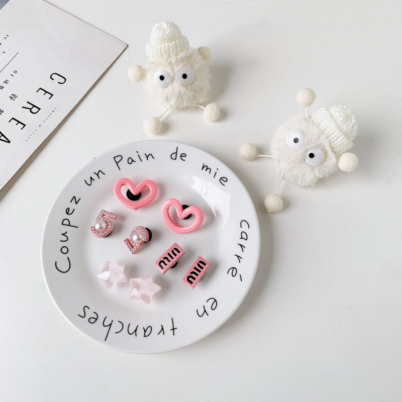 Jibbitz kolmemõõtmeline plüüš jalatsiklips – dekoratsioon sandaalidele, sussidele ja teistele jalanõudele – DIY Hole Shoes tarvikud Hengge Meiilt, sobib kõigile aastaaegadele