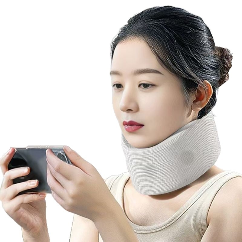 Kaklo apsauginė įdėklas laikysenos koregavimui ir priekinio kaklo pakrypimo — putų ir poliesterio medžiaga, reguliuojama, trimatė šildymo funkcija, tinkama namų fizioterapijai trakcijai