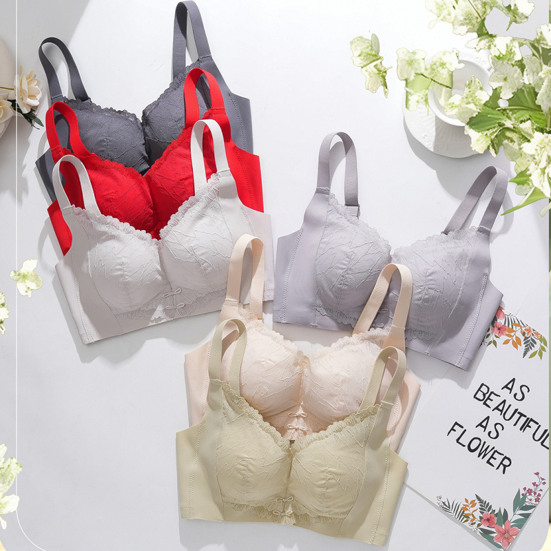 Be šoninių kaulų nėrinių liemenėlė formavimui ir pakėlimui, kvėpuojanti, 3/4 kaušelis, formuoti kaušeliai, užpakalinė sagtis su keturiais kabliukais, fiksuotos dvigubos petnešos; pagrindinis audinys: nėriniai/nylon; įdaila modal 80–90%