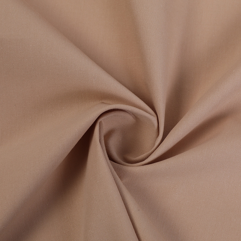 Țesătura pentru cămașă rochie – 100% bumbac, fire 40s, densitate înaltă, jacquard geometric