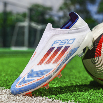 Futbolo bateliai su kvėpuojančia technologija, žemas viršus iš sintelinės odos, anti-slip gumos padai, treniruotėms ant žolės