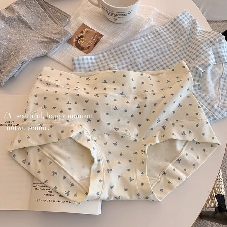 Moteriškos antibakterinės kvėpuojančios medvilninės kelnaitės su vidutiniu juosmens lygiu ir išplėstu tarpkojų zona