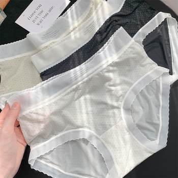 Moteriški apatiniai iš ledinio šilko su medvilnine įdaila, vidutinio juosmens, kvėpuojantys ir greitai džiūstantys