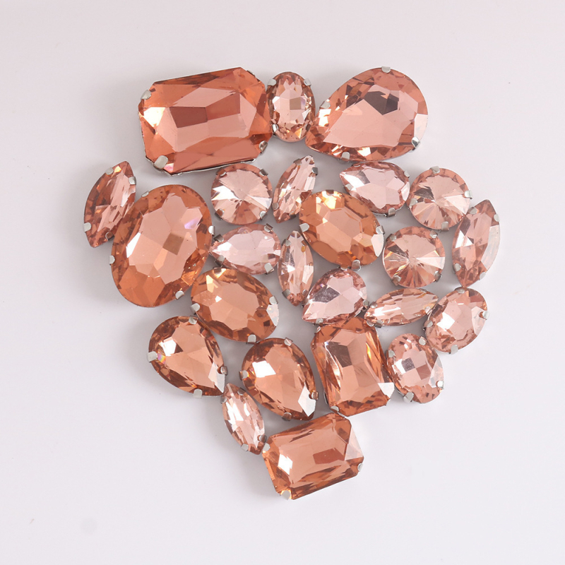 Клау кристали за облекло – 24 бр. микс стъклени кристали с дупки за пришиване, електроплатени, смес стъкло и лазурит