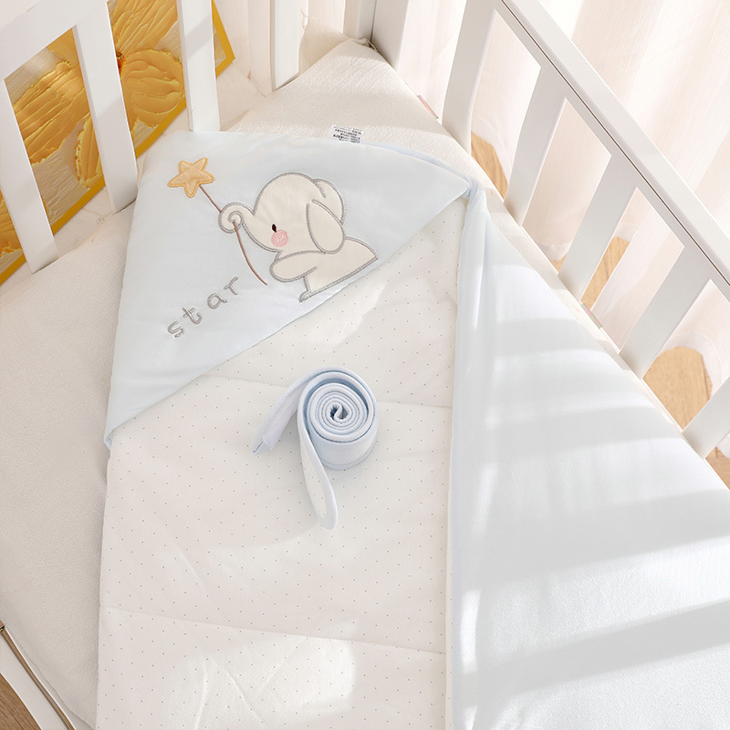 Kūdikio pledas 300 g iš 100% medvilnės su sintetinių pluoštų įdaru, naujagimiams, žiemai ir rudeniui, animacinis raštas