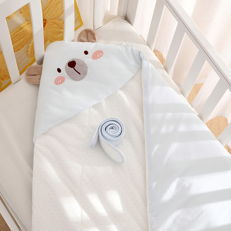 Kūdikio pledas 300 g iš 100% medvilnės su sintetinių pluoštų įdaru, naujagimiams, žiemai ir rudeniui, animacinis raštas