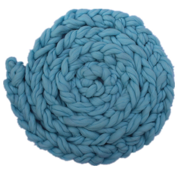 Megzta kūdikių antklodė – fotografijos rekvizitas, vilnos siūlai, raštas 20310, tinkama kūdikiams ir mažiems vaikams (1–3 metai, 80–100 cm)