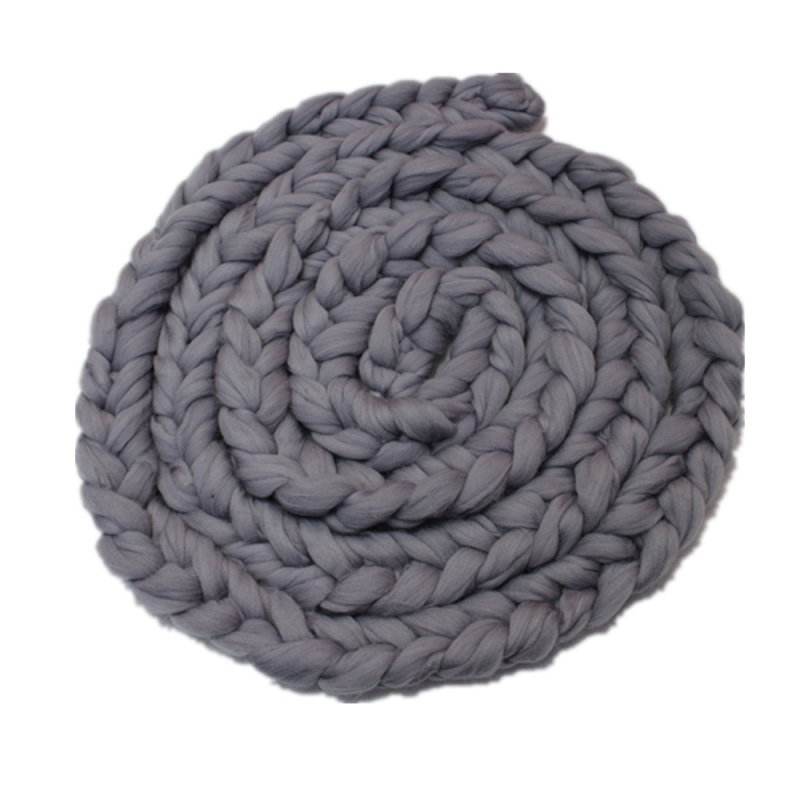 Megzta kūdikių antklodė – fotografijos rekvizitas, vilnos siūlai, raštas 20310, tinkama kūdikiams ir mažiems vaikams (1–3 metai, 80–100 cm)