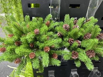 Xinyijia ornamente de Crăciun pentru brad: ace de brad, conuri de brad și fulgi de zăpadă - părți din plastic și fier