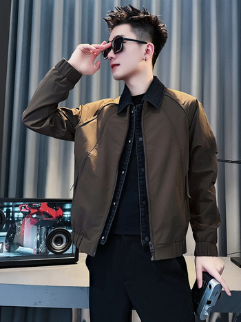 Jachetă denim cu guler rever, închidere cu fermoar, mâneci lungi, material gros