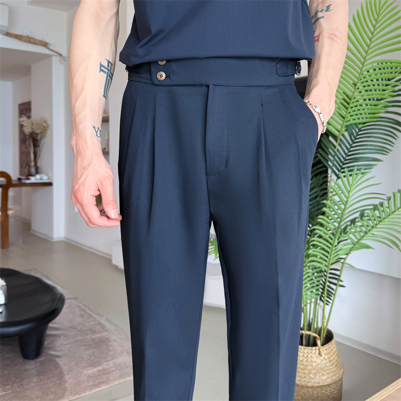 Pantalone u neapolskom stilu, lagani poslovni stil, ravna kroj, 65,1% poliester smjesa, mikro-elastičnost