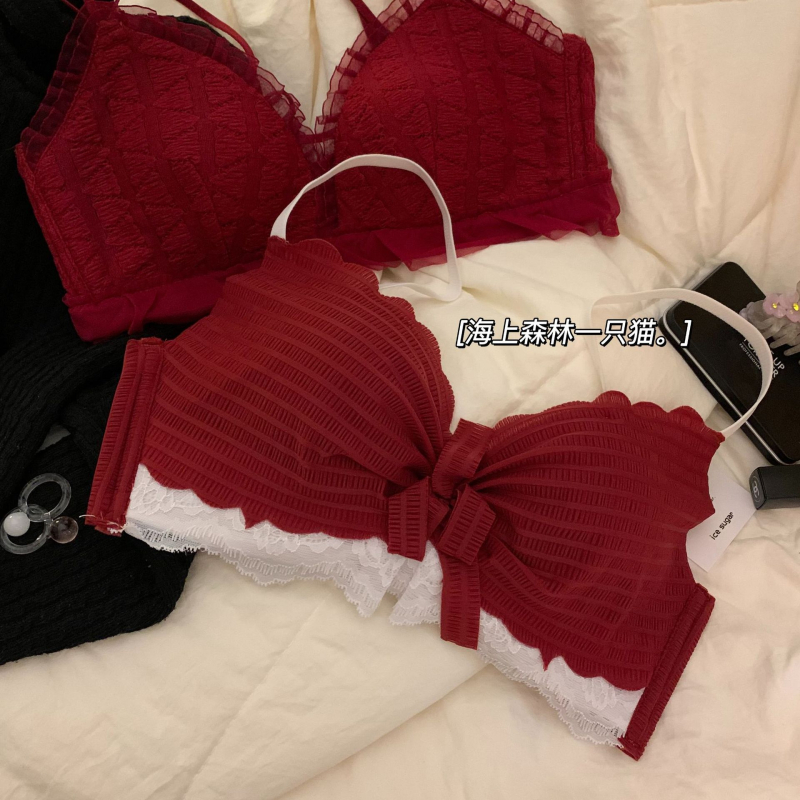 Vestuvinis liemenėlės komplektas su 3/4 kaušeliais, medvilnės formuoti kaušeliai, nailono pagrindinė medžiaga, fiksuotos petnelės, nugarinis trijų eilių užsegimas