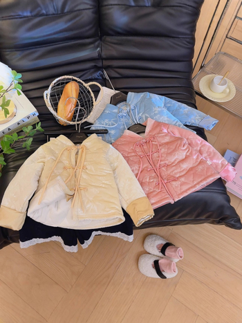 Детски ханфу комплект: палто и пола в китайски стил, флийс плат, основен плат златен кадифе, подплата 100% полиестер, квадратна яка, едноредно закопчаване