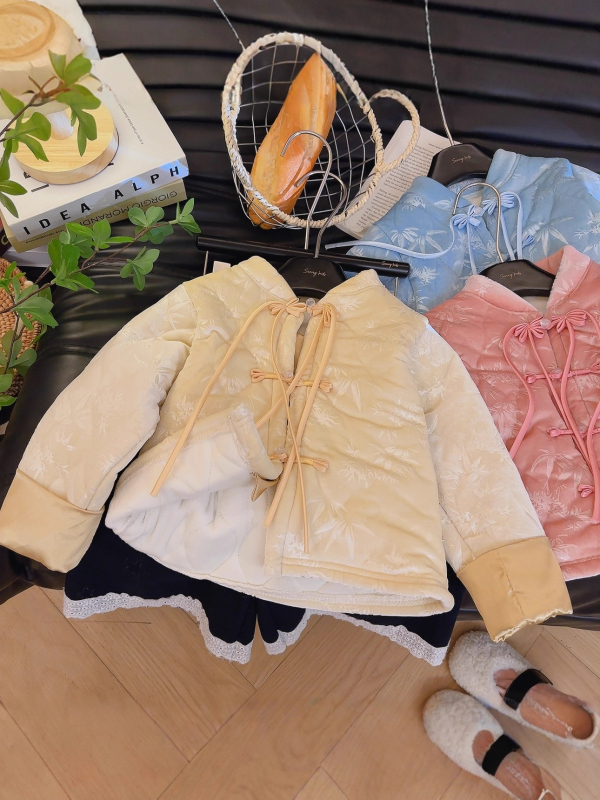 Детски ханфу комплект: палто и пола в китайски стил, флийс плат, основен плат златен кадифе, подплата 100% полиестер, квадратна яка, едноредно закопчаване