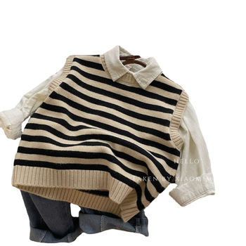 Vaikų dryžuota megzta liemenė be rankovių, apvaliu kaklu, 55% akrilas, 3–8 metų