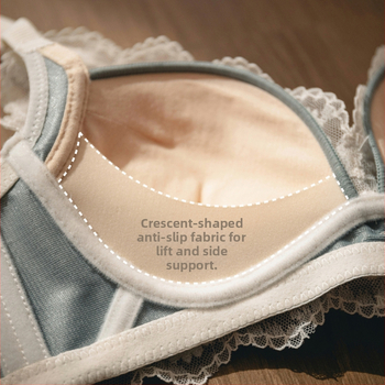 Nailoninė nėrinių liemenėlė mažoms krūtinėms, 3/4 puodelio, vidutinio formos kaušelis, push-up, šoninė parama, reguliuojami dirželiai, patogu, nugaros užsegimas su keturiais kabliukais