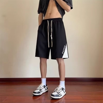 Vyriniai šortai su tinklo raštu, vidutinio ilgio, tiesus kirpimas, šiek tiek elastiniai, sintetinių pluoštų mišinys, 96% poliesteris, vasara 2025