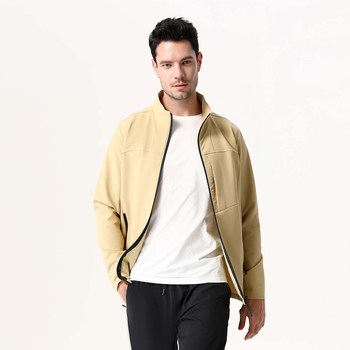 Софтшел кардиган стил яке – дишаща, водоустойчива, ветроустойчивa, износоустойчива полиестерна тъкан.