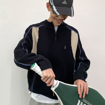 Мъжки цветноконтрастен плетен суитър с качулка, свободна кройка, кръгло деколте, плътна вълна 41–45%