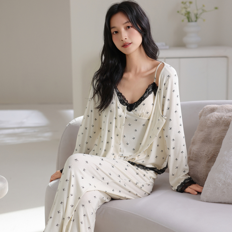 Három darabos női pamut pizsamaszett mellbetéttel, hosszú ujjú, kerek nyak, könnyű, tavasz–ősz