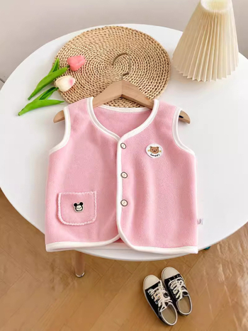 Детски кардиган-жилет от велур с двустранна подплата, полиестер 93,4%, едностранно закопчаване, за новородени