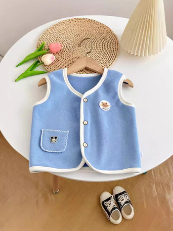 Детски кардиган-жилет от велур с двустранна подплата, полиестер 93,4%, едностранно закопчаване, за новородени