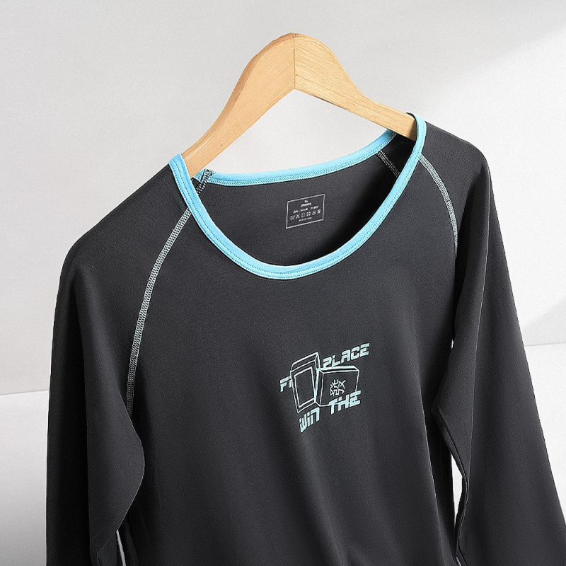 Ανδρικό βαμβακερό μακρυμάνικο εσώρουχο, στρογγυλός λαιμός, στενή γραμμή, ένα στρώμα, 161–180 g/m2, 95–100% βαμβάκι