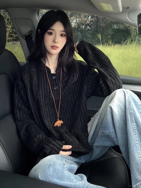 Vyriski sunkūs džakardiniai polo marškiniai su dryžiuotu fishbone raštu, ilgos rankovės, stovimas apykaklė, poliesterio pagrindas