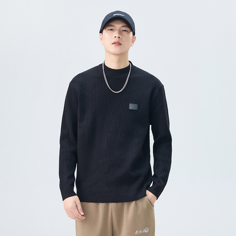 Pleteni vuneni pulover, uski kroj, visok ovratnik, debeli materijal, donji rub s rebrima, antibakterijska tkanina