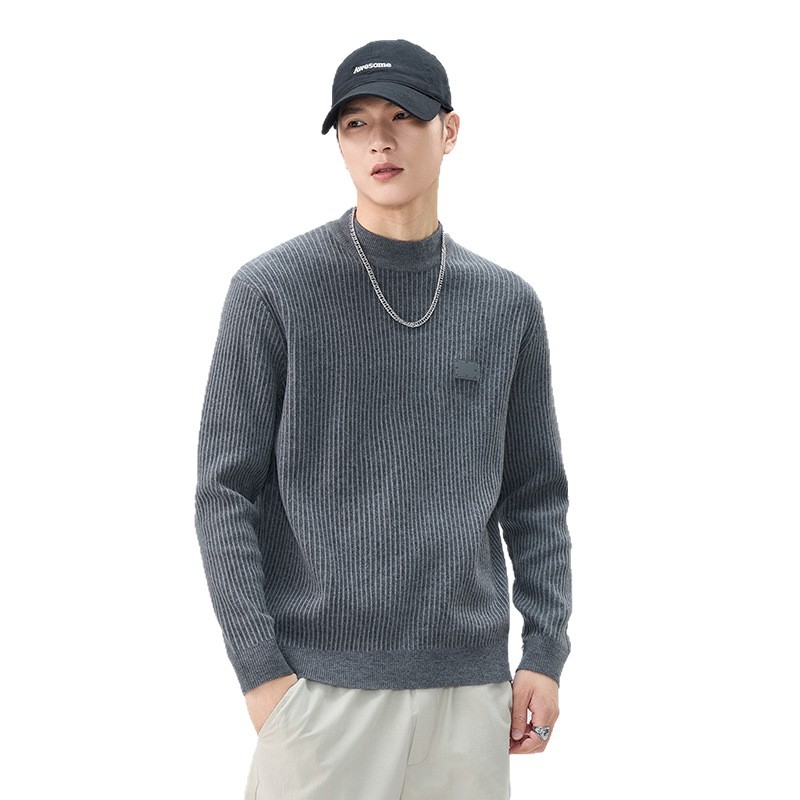 Pleteni vuneni pulover, uski kroj, visok ovratnik, debeli materijal, donji rub s rebrima, antibakterijska tkanina