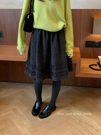 Susan 2025 зимна А-образна пола с дантелен кант, полиестер и еластан, микроеластична, японско-корейски свободен стил