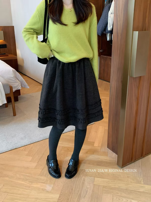 Susan 2025 зимна А-образна пола с дантелен кант, полиестер и еластан, микроеластична, японско-корейски свободен стил